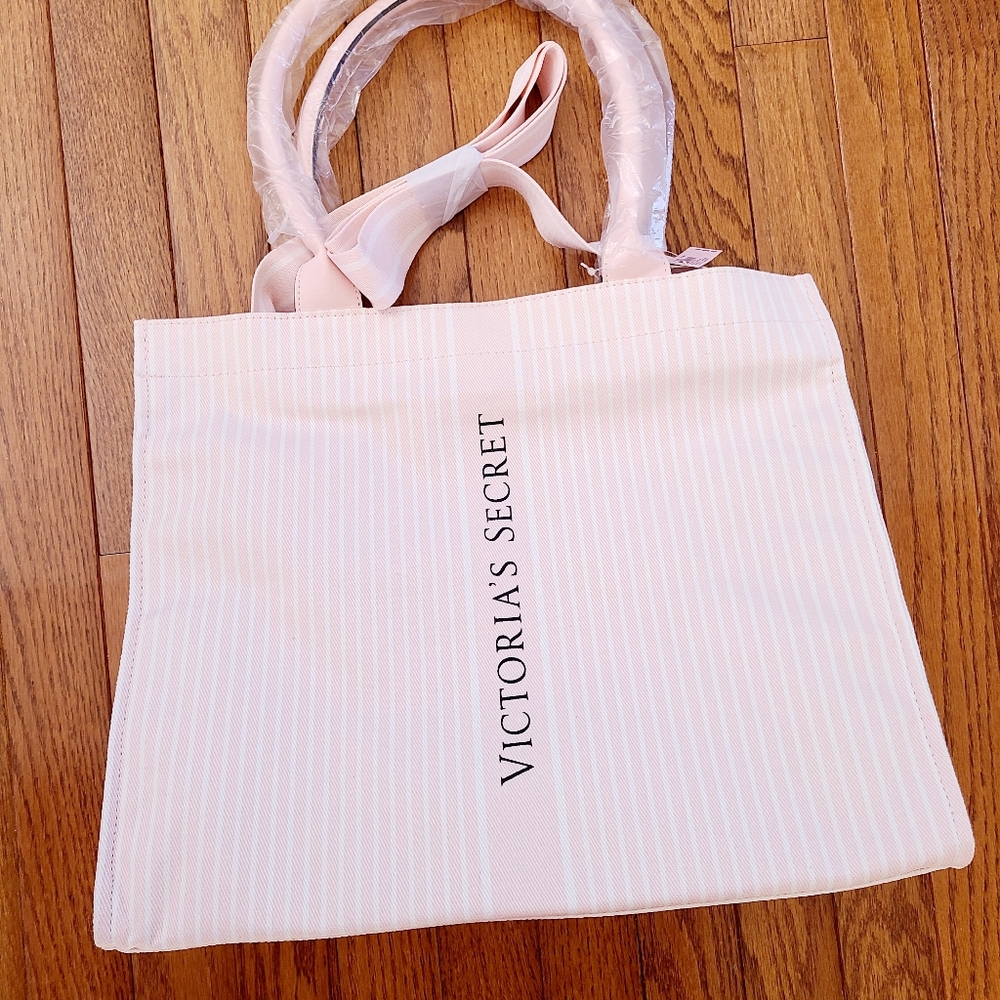 New Victoria's Secret Tote